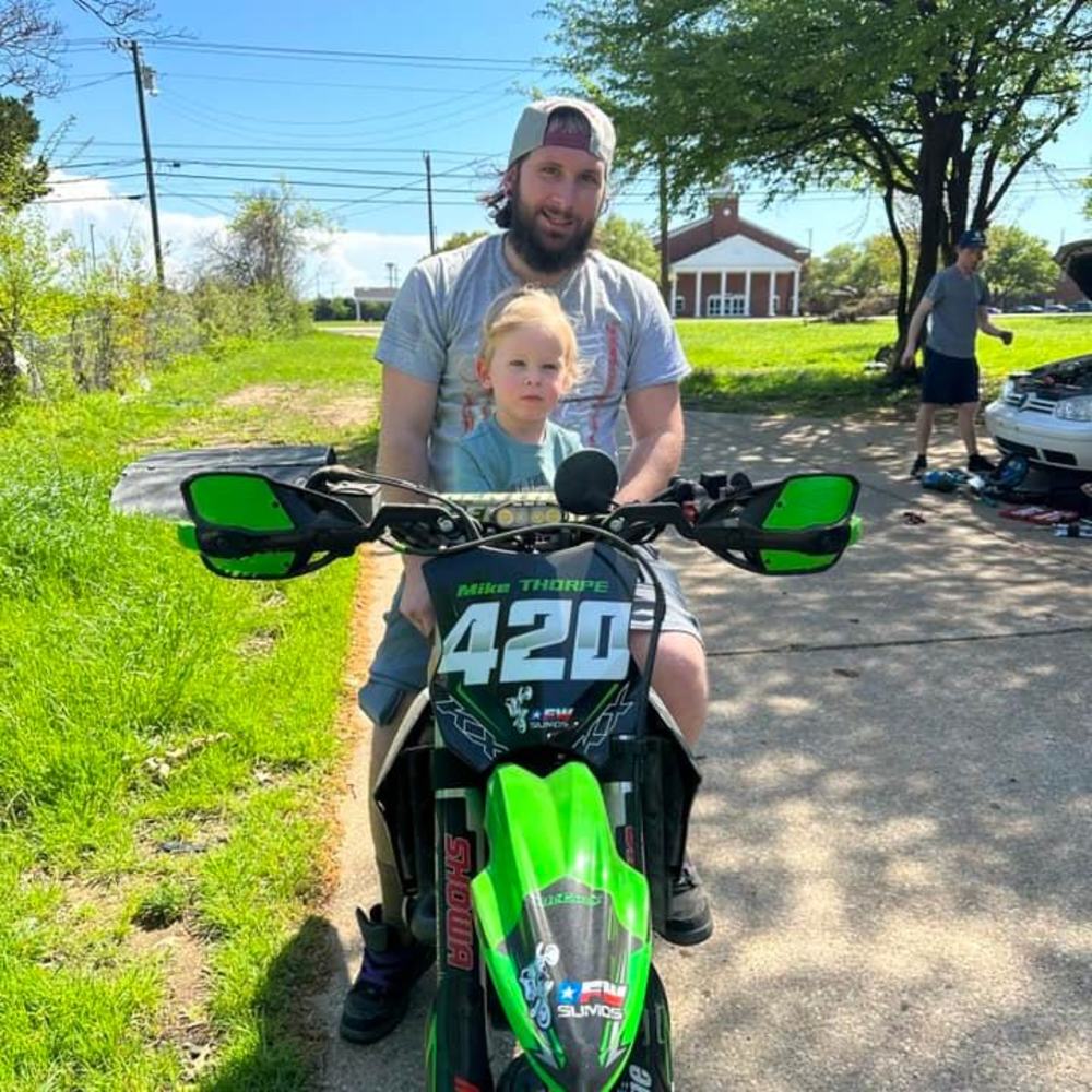 Meet your Posher, Zach